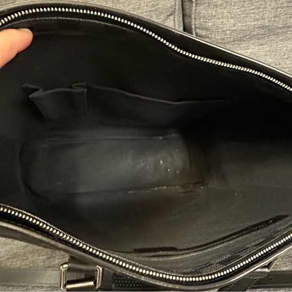 Authentic LV - Picture 6 of 10